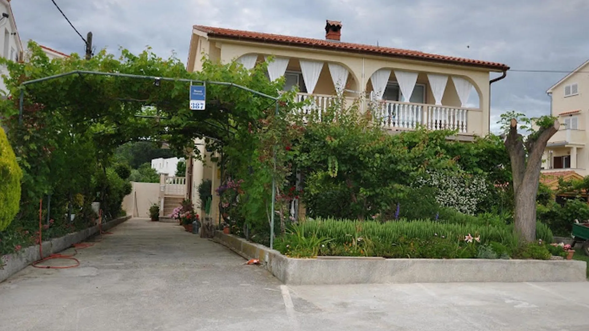 Apartmani Mijatovic Lopar
